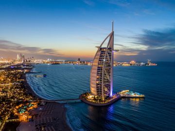5 Days 4 Nights Dubai Tour Package by VACATION HUT