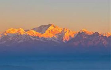 2 Days Darjeeling Tour Package On Easy EMI.