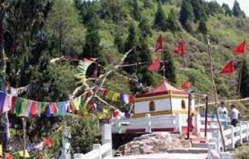 4 days sikkim tour package on easy EMI.