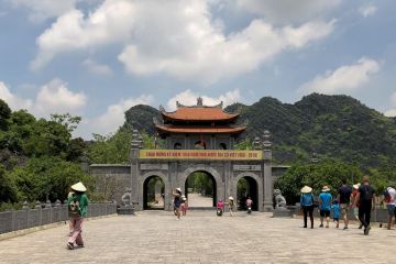 Amazing 8 Days 7 Nights Tour package of Vietnam