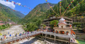Magical 4 Days New Delhi to Manali Vacation Package