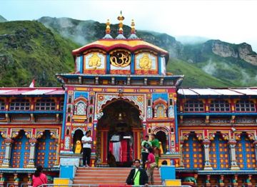 Chardham Yatra by Helicopter ex. Dehradun  5 night 6 day