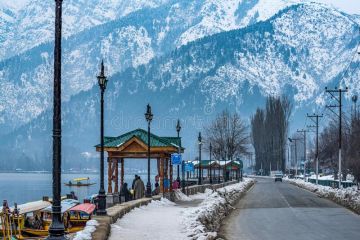 Glimpse of Kashmir 4 Nights/5 Days