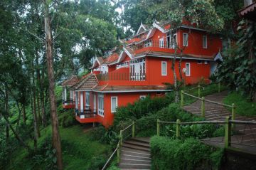Refreshing Kerala | Munnar - Thekkady - Alleppey -Cochin | Tour Package 6 Days 5 Nights  by Holiday Spirit