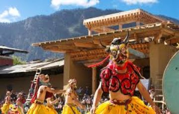 Thunder Dragon  Bhutan Tour Package 6 Days 5 Nights by Holiday Spirit