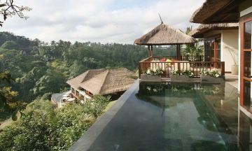 6 Nights 7 Days Bali Lovecation