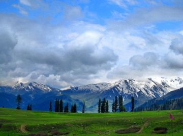 6 Days 5 Night Srinagar Pick And Srinagar Airport Drop Three Star Package