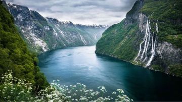 Mesmerizing Meghalaya Tour 5N/6D by TourDeWorld