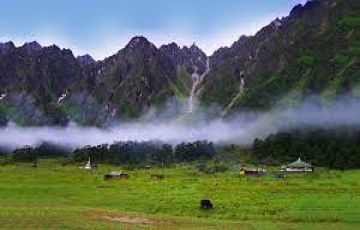 Awesome Valley of Flower North Sikkim and Gangtok 5Night & 6Days Itinerary