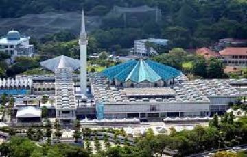Vibrant Malaysian Trip of 3 Nights and 4 days with TRAVEL DESIGNERS HUB