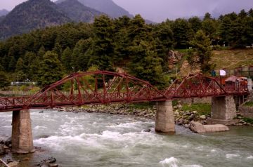 Queen of Hill Kashmir 5 Night & 6 Days Itinerary
