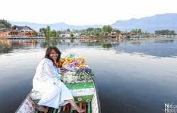 4N 5D SRINAGAR TO SRINAGAR SUNSETS, SAND AND ENDLESS LOVE HONEYMOON TRAVEL PACKAGE