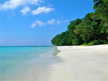 7 Days 6 Nights Beach view Andaman deluxe package by Platinum Tours and Travels