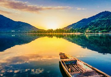 Couple Srinagar Tour Pacakge 6 Days