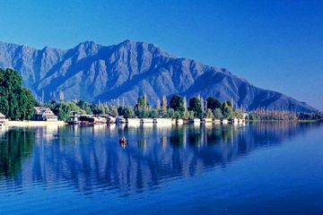 Srinagar 4 Days Tour Pacakge With Gulmarg