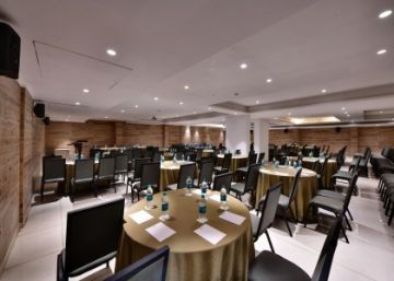 Goa Pvt With Luxury Tour Package