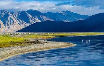 PANGONG - LEH  HILL STATIONS HOLIDAY PACKAGE