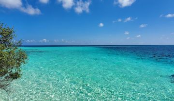 4 Days 3 Nights Honeymoon Plan with Makunudu Island Resort