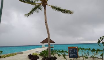 4 Days 3 Nights Honeymoon Plan with Makunudu Island Resort