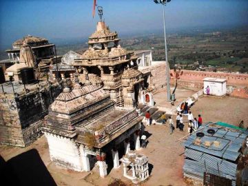 2 Days 1 Nights Nagpur Tour Package by Tanushree Cabs