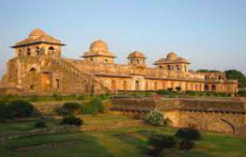 1 Night 2 Days Mandu tour package