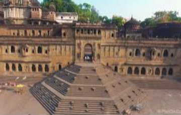 1 Night 2 Days Maheshwar tour package