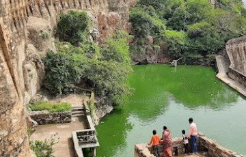 1 Nights 2 Days Chittorgarh Tour Package