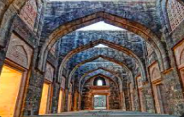 2 Night 3 Days Mandu tour Package