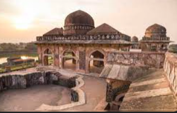 2 Night 3 Days Mandu tour Package