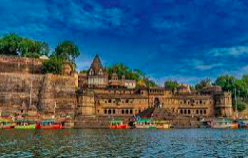 3 Night & 4 Days - Ujjain-Mandu-Maheshwar Tour Pacakage .