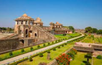 3 Night & 4  Days Indore-Mandu-Maheshwar Tour Pacakage