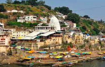 2 Nights 3 Days Ujjain Mandu Memorable Tour Package