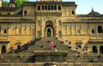 2 Nights 3 Days Omkareshwar and Maheshwar Tour Package