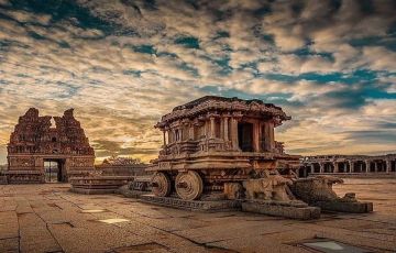 Beautiful 3 Days Hampi Tour Package ..