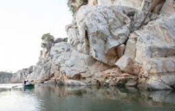 2 Nights 3 Days Jabalpur and Bhedaghat Tour Package