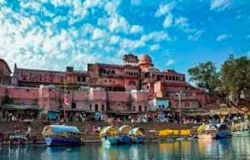 4 Days 3 Nights Chitrakoot Trip Package