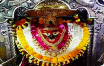 4 Night & 5 Days Varanasi-Vindhyachal-Lucknow Tour Pacakage