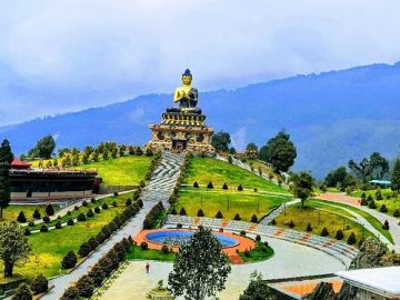 8 Days Gangtok Lachung Pelling Darjeeling Tour Package