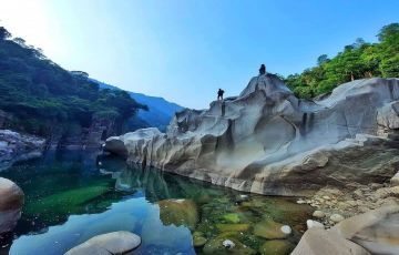 Meghalaya Backpacking Group Tour 5n 6d