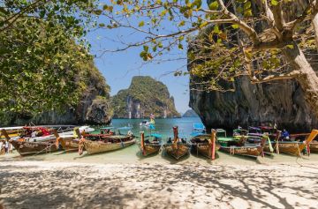 Stunning Phuket Honeymoon Package 4 Days & 3 Nights by Holiday Spirit
