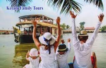 Kerala Houseboat Trip Package For 4 Nights 5 Days 5 Days & 4 Nights - HOLIDAY SPIRIT