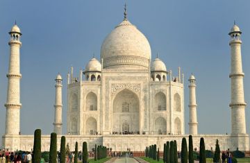 4 Days 3 Nights Agra Tour Package with Tamil Driver