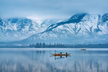 Exquisite Kashmir Tour Package      5 Nights and 6 Days           by        Pack n Come Holidays