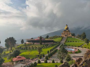 Discover Kanchenjunga's Majesty, - Sikkim Package -
