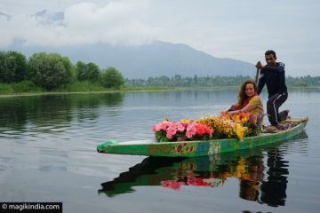 4 Days Jammu, Srinagar and Gulmarg Tour Package