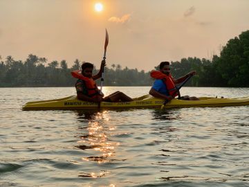 7 Days 6 Nights Kerala Holiday Package by Kuttanadan Pvt Ltd