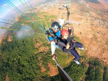 Kamshet Paragliding Adventure near lonavala mumbai and pune