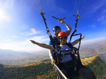 Kamshet Paragliding Adventure near lonavala mumbai and pune