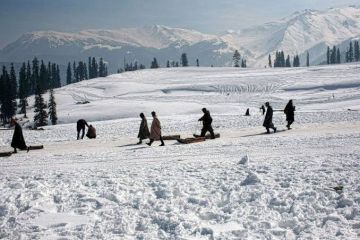 Kashmir Group Winter tour package 5 Night 6 Days