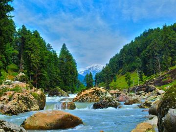6 Days 5 Nights Kashmir Couple Tour Package by Innline Tour and Travels
